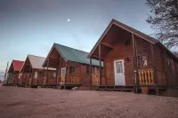 Katie's Cozy Cabins - 2-Star