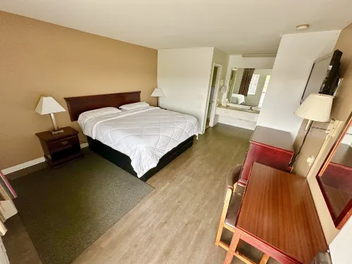 The Stratton Inn - motel