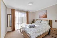 High View Family Cottages Hotels in Woolsthorpe