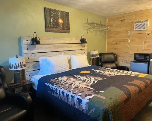 Cedars Motel Hotels in Mackinac County