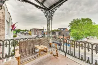 Charming Louisiana Getaway w/ Furnished Balcony! - Park Yeri