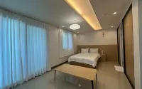 Hotel Pine Hotel di Uljin