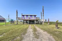 4 Blocks to Ocean Water-View Surfside Beach Home! - WiFi
