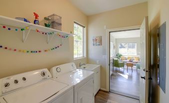 Pet-Friendly Stevensville Home w/ Mountain Views!
