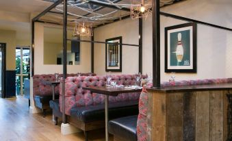 The Elephant at the Market