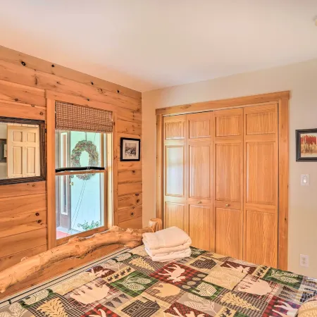 Grand Windham Retreat w/ Fire Pit & Game Room