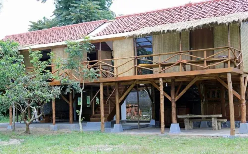 Ronia Mountain Villa Lembang - Pensions