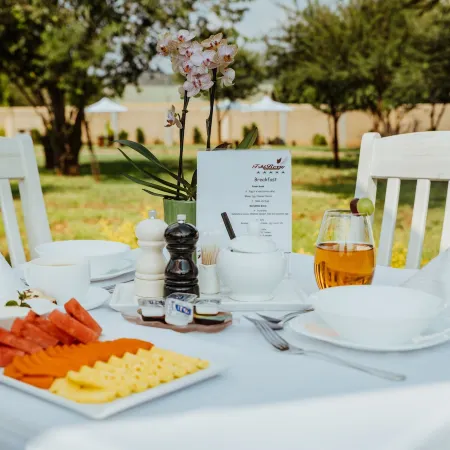 TshiBerry Bed & Breakfast