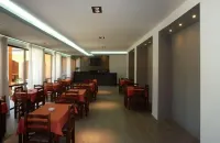 Hotel Benitses Arches