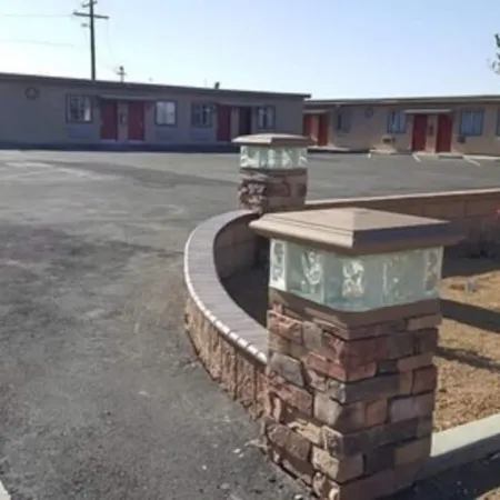 Motel 6 Hesperia, CA - East