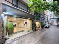 Nine Housing A10 Kim Ma Hotel in zona Hanoi Law University