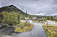 Main Street Frisco Condo w/ Private Patio! - 3-Star