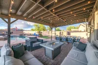 Pool & Patio: Family-Friendly Goodyear Home! - balcony
