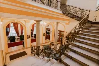Tisza Hotel - 3-Star