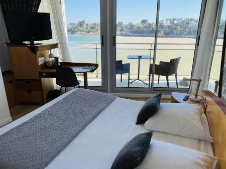 Le Crystal Dinard, Sure Hotel Collection by Best Western