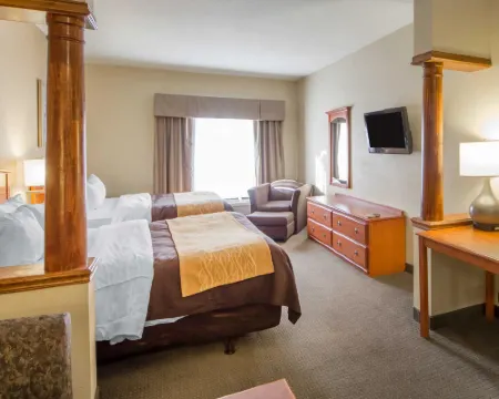 Quality Inn & Suites MidAmerica Industrial Park Area Hotels in Mayes County