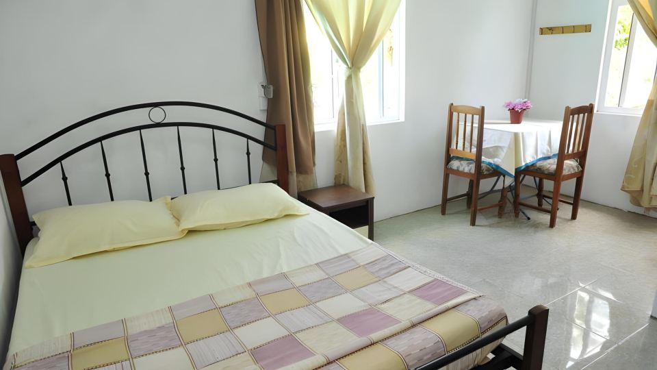 Chez Ronald Guest House