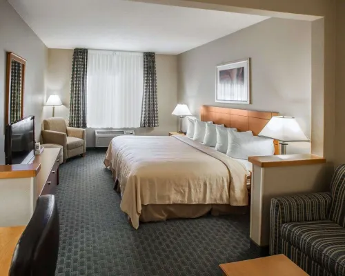 Quality Inn Forsyth Decatur Hotels in Forsyth