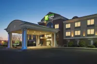 Sleep Inn & Suites
