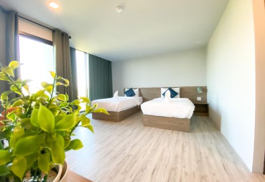 3. 디 호텔 파야오..