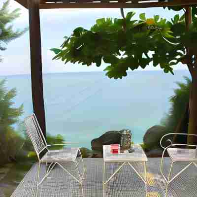 Kandugyap House by the Sea Hotel Exterior