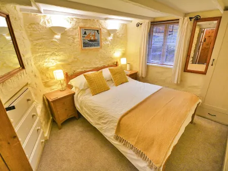 Penlee Narrows, Kingsand Отели в г. Торпойнт