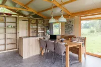Luxury Lodge in Reesprong with Garden Fire Pit - 2 Sao