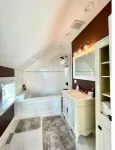 "That Cute BNB" 2-Bedroom home in prime location!