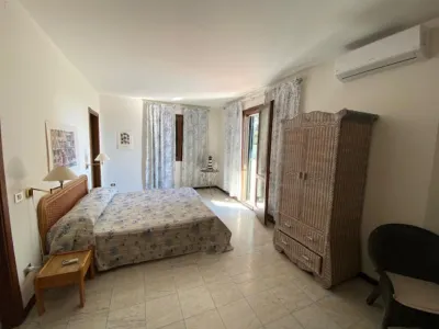 Albarella Villa with sea view and pool