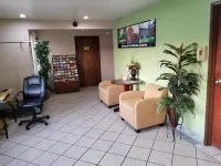 Super 8 by Wyndham Munfordville KY