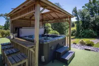 Cilrhiw Country House - Princes Gate Hotels in Narberth