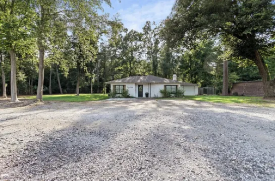 3-bedroom house with lots of parking 哈丁縣酒店