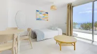 Calm Beach Apartments - 3-Star
