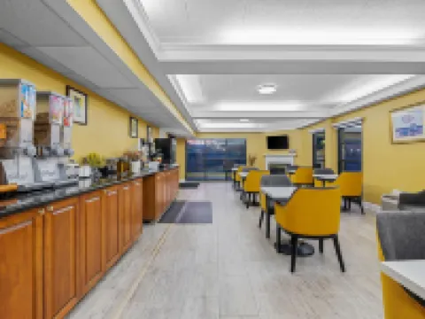 デイズ イン バイ ウィンダム セーラム セーレムのホテル