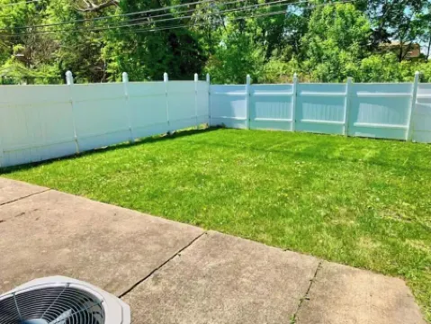 Luxury 4 Bed 2.5 Bath Home near O'Hare Airport