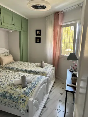 Квартира в 7 минутах от Средиземного моря и басссейном. Рядом клуб Riviera 11