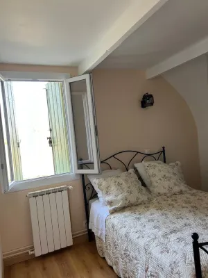 Gîte 6 Personnes, 3 Chambres Dans le Sud de la France St Hilaire de Brethmas