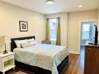 Beautiful, modern 3 bed 2 bath condo near Hyde Park, Obama Center and Lakefront 록펠러 기념 교회 주변 호텔