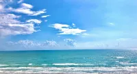 Sea Views Beachside Breezes w Heated Pool