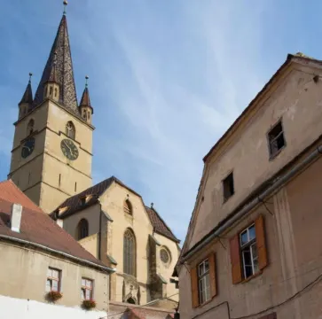 Charming Apartment with WiFi in Historic Sibiu