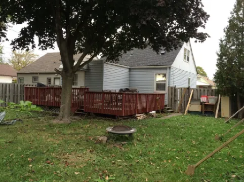 Spacious Cheerful home with 2 free parking