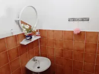 Mj Couch 1or2 person in my living room. Hotel a Pa Phai