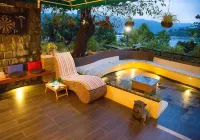 Lavasa's luxurious deck apartment Hotels in Lavasa