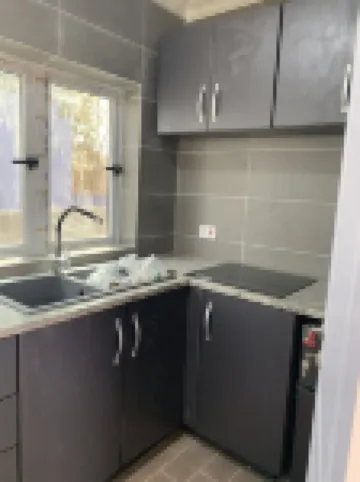 Serene house with a hot tub close to Accra