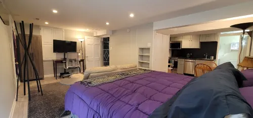 Stylish Studio in Amazing Takoma Park -7 minutes walk to Takoma Metro