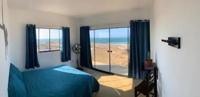 Deluxe Double Room with Balcony and Sea View Hotel di 