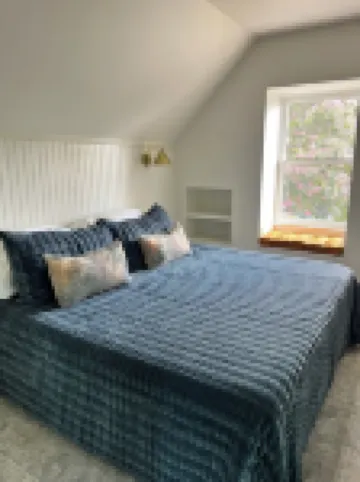 Charming 2-bedroom cottage on the Square in Georgetown