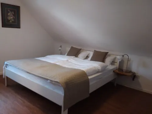 Charming Aunt Frieda, loving...