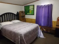 Enchanting cabin with WiFi in Tabiona - 3 bedrooms