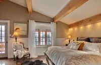 Swiss Chalet with outdoor spa